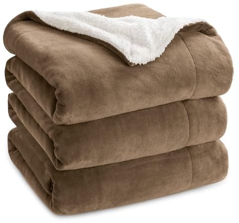Bedsure Sherpa Fleece Throw Blanket - Thick, Large, Camel, King, 230x270cm | Sherpa Blanket, Fluffy, Super Soft, Cosy, Fleece Sofa Throw, Thick and Warm, Family and Pets, Home Decor