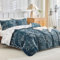 Tokokimo Housse de Couette 200x200 avec 2 Taies d'oreiller 65x65 cm - Motif de Branche Réversible - Parure de lit 200x200 cm - 100% Microfibre Parure Couette avec Fermetures éclair, Bleu Marine