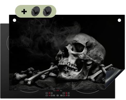 KitchenYeah© Herdabdeckplatte 81x52 cm Einteilig Induktionsmatte Küche Abdeckung Ceranfeld Herd Abdeckplatte Deko Vinyl Matte, Spritzschutz Küchenrückwand Totenkopf - Rauch - Schwarz - Weiß
