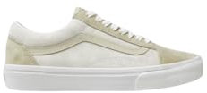 Vans U Old Skool Sneaker, Pig Suede Castle Wall, 7.5 Women/6 Men