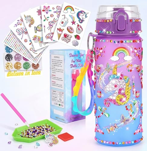 ZOVRIXIA Gourde Fille Personnalisable Licorne, Jouet Enfant Loisir Créatif | Bouteille 600ml Sans BPA, kit autocollants diamant. Idée cadeau fille 4 5 6 7 8 9 ans pour anniversaire, sport et école