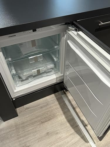 Liebherr SUIGN1554 Integ Freezer 0.88 m