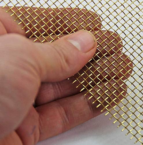 Heavy Duty (8 LPI x 2.5mm Hole x 0.63mm Wire) Brass Mesh - 300mm x 300mm