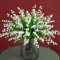 OUKEYI Künstliche Blumen, Maiglöckchen, Kunststoffblumen, für den Außenbereich, Brautstrauß für Zuhause, Garten, Party, Hochzeit, Dekoration, Weiß, 18 Bündel