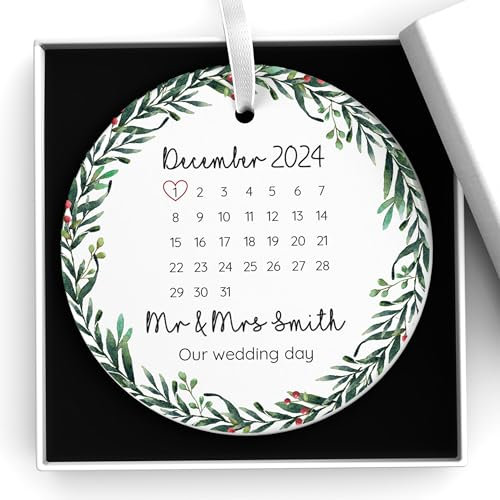 Personalised First Christmas as Mr & Mrs White Ceramic Hanging Heart Christmas Xmas Tree Decoration Bauble, Wedding Date Gift For Husband Wife, New Mr and Mrs Bauble, With Gift Box