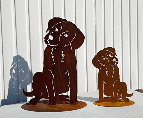 Gartenfigur Hund sitzend groß 55x39cm auf Platte Edelrost Gartendeko Wetterfest Rost Metall Rostfigur Welpe Hunde Tier von Steinfigurenwelt
