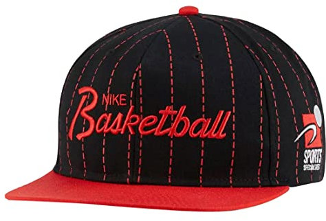 Nike Pro Sports Specialties Basketball Script Cap (Einheitsgröße, Schwarz/Chile Red), Schwarz/Orange-dj5695010, Einheitsgröße