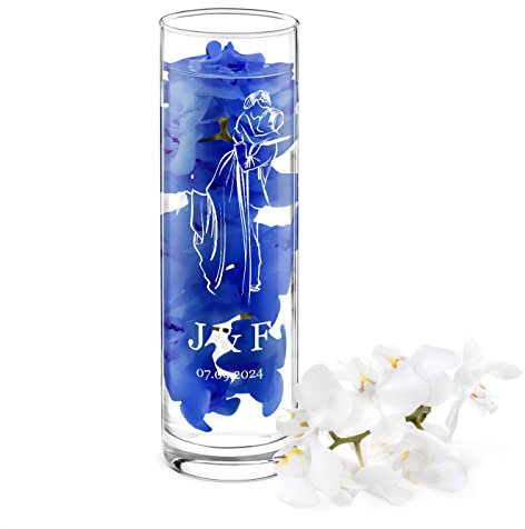 Maverton Blumenvase Glas mit Gravur Ø 8 cm - Glasvase für Blumen - Deko-Vase hoch - Tischdeko für Paare - Glasvase Zylinder - zur Hochzeit - zum Jubiläum - zur Einweihung - Brautpaar