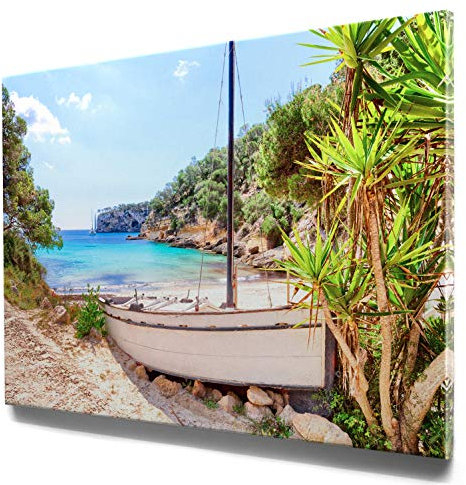 Traumhaftes Leinwandbild Insel Mallorca, Fischerboot - als 90x60cm großes Wandbild. Perfekt als Hintergrund und Deko für Wohnzimmer & Schlafzimmer. Aufgespannt auf 2cm Holzrahmen