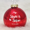 Personalisierte Weihnachtskugel mit deinem Namen und Wunschmotiv, aus Echtglas, 8 cm (01_Rot, Herz & Datum)