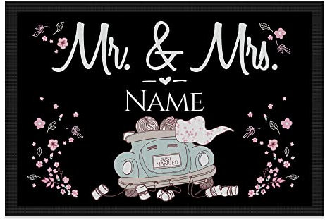 PR Print Royal Personalisierte Fußmatte mit Namen - Mr und Mrs mit Auto - Geschenke zum Einzug | rutschfest, 60x40cm mit Gummirand