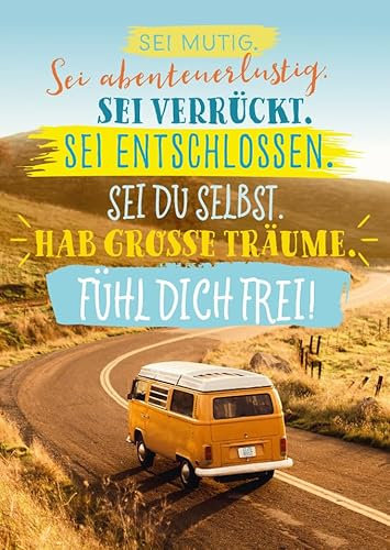 Gutsch Verlag Postkarte für Abenteurer - Mut & Freiheit Spruch, Gelber Bus bei Sonnenuntergang, Inspirierende Lebensweisheit, Motivationsträume