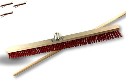 Balai d'atelier Type cantonnier | Lot de 3 | Piste Extérieur | Longueur 100 cm | Garnissage Brosse PVC Rouge | Semelle Bois | Douille métal boulonnée Ø 28 mm | avec Manche | Kibros 2390BMx3