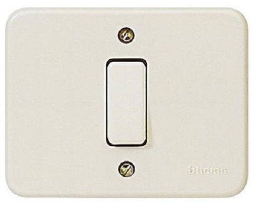 BTicino S1101N Serie Domino Kit Deviatore Unipolare, 6 A, Placca in Resina, 89 x 69 mm, Avorio