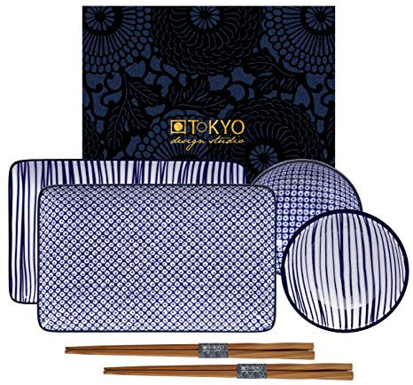 TOKYO design studio Nippon Blue Sushi Set à Sushi Bleu-Blanc, 6 pièces, 2 Assiettes à Sushi, 2 Bols à Sauce, 2 Baguettes, porcelaine Asiatique, Design Japonais, INCL. boîte Cadeau