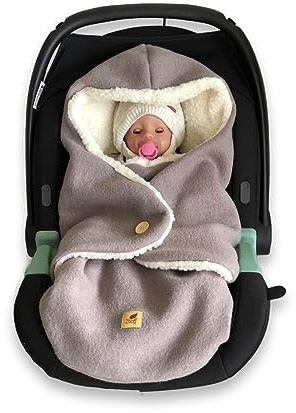 Wollwalk Einschlagdecke in taupe für die Babyschale mit Teddyfell Fütterung, perfekt für den Winter, für 3 oder 5 Punkt Gurtsystem