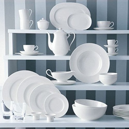 Villeroy & Boch Royal Tafelservice 12-teilig (4 flache Teller 27 cm - 4 tiefe Teller 24 cm - 4 Dessertteller 21 cm) - Weiß, Einfarbig, Knochenporzellan, Spülmaschinenfest, Mikrowellengeeignet