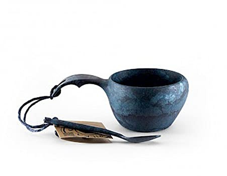 Kupilka Klassischer Trinkbecher mit Löffel,Perfekter Becher für Outdoor und Camping,Entworfen & Hergestellt in Finnland,Spülmaschinenfest, ökologisch, sicherer & bequemer Griff (Blaubeere)