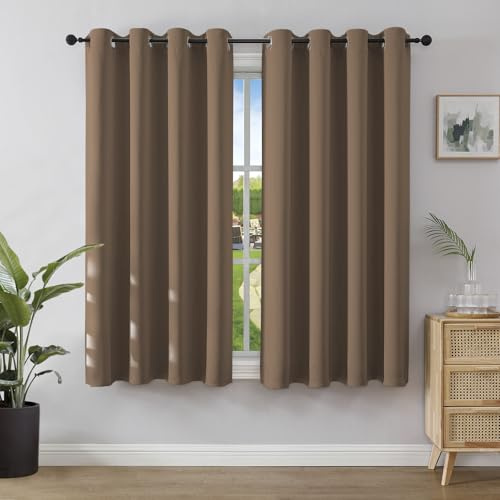 Joydeco Blickdichte Vorhänge mit Ösen Gardinen 2 Stück H 175 x B 140 Verdunkelungsvorhang Cappuccino Thermovorhang Hitzeschutz, Ösenvorhang für Schlafzimmer Wohnzimmer