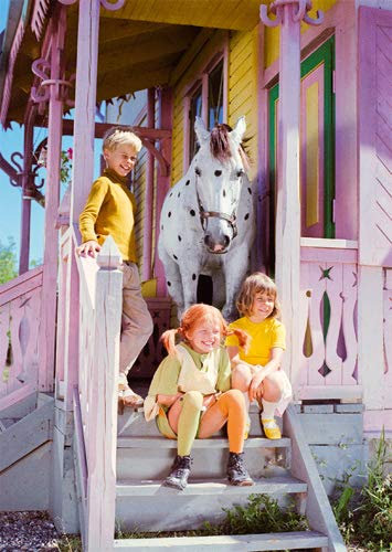 modern times Postkarte LUSTIG - Motiv: PL PIPPI AUF TREPPE MIT FREUNDEN, Anlass: Kindermotive Film, Künstler/Verlag: KARTENKOMBINAT ©AB Svensk Filmindustrie/I.Nilsson, Größe: A6