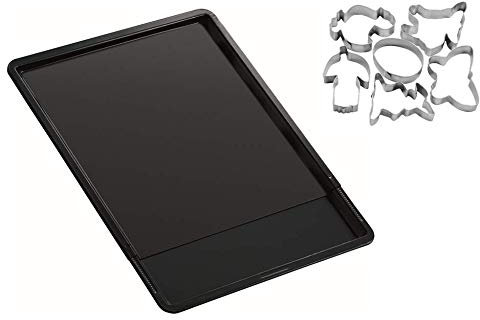 Zenker Osterplätzchen-Set, Keks- und Plätzchenformen zum Backen, Ausstecher mit Tier- und Frühlingsmotiven, Set mit randlosem Backblech der Serie Black metallic, (Farbe: Silber), Menge: 1 x 2er Set
