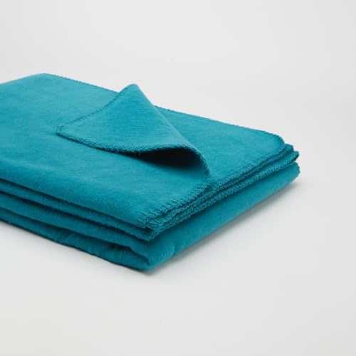 Yogabox Flauschige Kuscheldecke 150x200 cm, Wolldecke einfarbig, Pflegeleichte Baumwolle, kuschelig weich und angenehm warm, Petrol