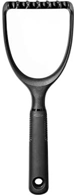OXO Good Grips Nylon Kartoffelstampfer – Müheloses Stampfen von Kartoffeln, Gemüse und Früchten mit hitzebeständigem, antihaftbeschichtetem, sicherem Utensil (Küchenzubehör, Kochwerkzeuge)
