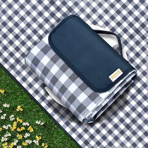 SAMSIER Outdoor Picnic Blankets Waterproof Foldable Sandproof, Large Gingham Cute Picnic Mat Washable Portable for Park Beach Camping Courtyard (Navy Blue, 150 x 200cm/60×80)