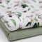 Die Stofftante Baumwolljersey | Florale Designs | Ökotex | 92% Baumwolle, 8% Elasthan | Ab 50 cm | Meterware | Für Baby- und Kinderkleidung (Hummelpflanze)