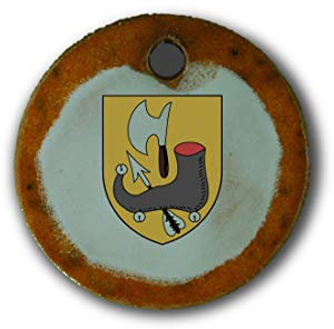 Schöner Keramik-Anhänger „Schuster, Zunft“ in orange marmoriert; Schmuck Kette Kettenanhänger Geschenk Kunsthandwerk Keramik rund Talisman Halskette Aufmerksamkeit Mitbringsel individuell