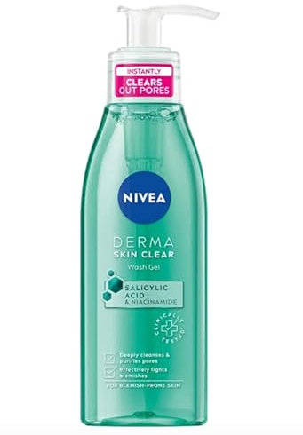 Reinigungsmittel und Peelings der Marke Nivea ideal für Damen