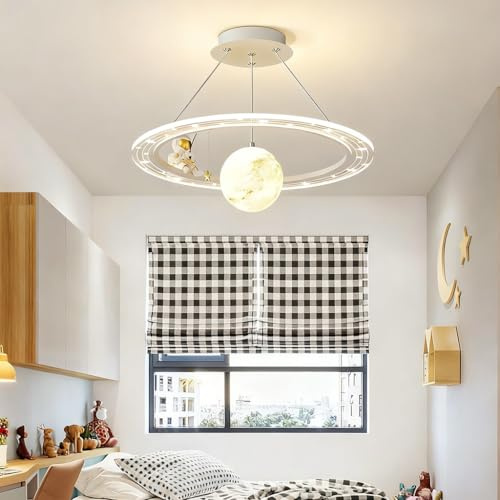 NOCHX Kinderzimmer Pendelleuchte Mit LED-Augenschutz Für Jungen Und Mädchen Verstellbare Farbtemperatur Kronleuchter Einfache Moderne Kreative Stil Astronaut Mond Schlafzimmer Hängeleuchte(Weiß)