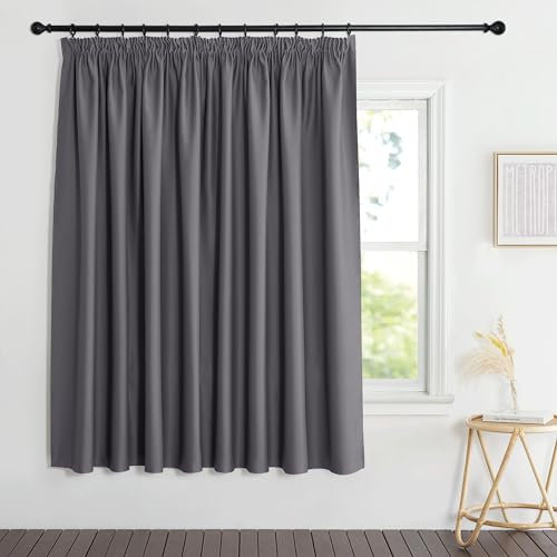 PONY DANCE Extra Breite Vorhänge mit Kräuselband Wohnzimmer Gardinen Kurz Fenster 1er Set H 175 x B 300 cm Verdunklungsvorhänge Kräuselband Gardinen Grau Blickdicht Thermogardine Kälteschutz