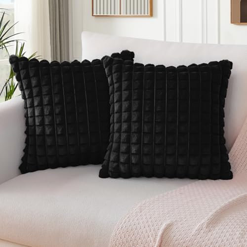 Soleebee 2er Set Plüsch Samt Kissenbezüge, Weiche Künstliche Pelz Plaid Textur Kissenbezug Sofa Zierkissenbezüge Dekokissen Kissenhülle Set für Couch Schlafzimmer Zuhause Dekor (40x40cm, Schwarz)