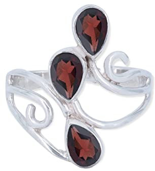 mantraroma Damen Ring Silber mit Stein Granat facettiert Edelstein rot ausgefallen verspielt