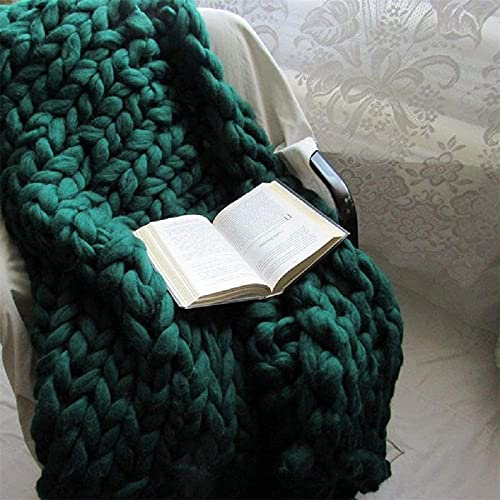 ISZI Chunky Knit Blanket Throw Cotton Throw Blanket 100% Handmade Warm & Cozy Blanket Couch Hand Knit Couch Throw Blanket Bed Home Decor Soft Breathable Fleece Throws,Green,60x60cm(24x24inch)