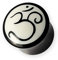 Fly Style Ohr Plug aus Horn - Flesh Tunnel mit Om Zeichen - Buddhismus Schmuck, Grösse:8 mm (Paar)