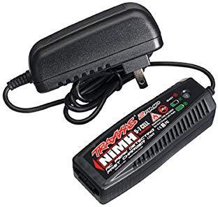 CHARGEUR AC NIMH 2A 6-8,4V PRISE TRAXXAS