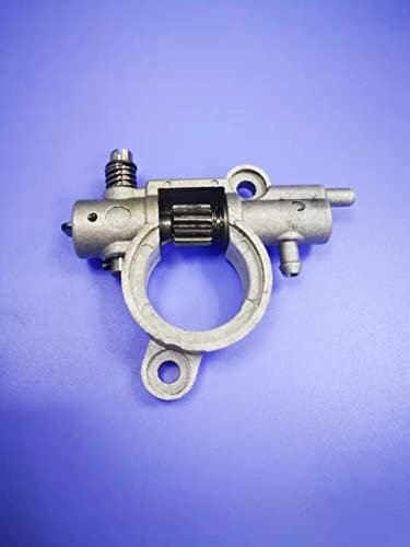 TENREV Engrenage à vis sans Fin d'alimentation de Pompe à Huile Automatique for EC-Ho CS 2511TES Shindaiwa 251TS tronçonneuse à poignée supérieure Mower Accessories (Color : Pump Only)