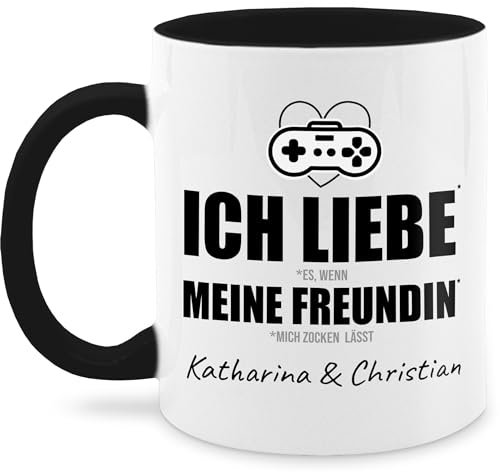 Tasse Tassen 325ml - Partner - Ich liebe es wenn meine Freundin mich zocken lässt - Name anpassbar - 325 ml - Schwarz - zocker partnertassen für paare es, teetasse partnertasse couple teetassen