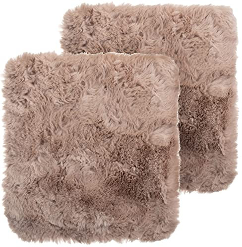 Brandsseller 2er Set Sitzkissen Teppich 38 x 38 cm Lammfelloptik quadratisch Kunstfell Fellimitat Langflorteppich Lammfellauflage Schaffellimitat - Taupe