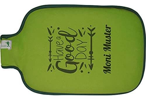 Hugo Frosch Wärmflasche mit Namen - personalisiert - Motiv Have a good day - viele Farben & Motive – Wärmflasche - grün - Größe 19,5 x 31,5 cm - persönliches Geschenk mit Wunsch-Motiv und Wunsch-Name