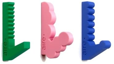 Aire Kleiderhaken aus biobasiertem Kunststoff, Grün, Rosa, Hellblau, 3 Stück, für Kleidung, Accessoires, Hüte, Taschen