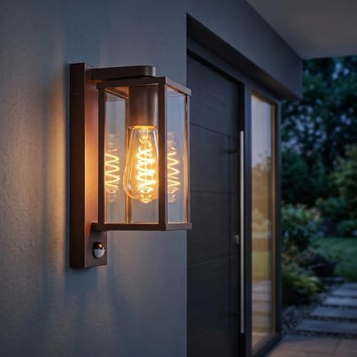 HOFSTEIN Außenwandleuchte Tourega, Außenwandlampe mit Bewegungsmelder aus Metall/Glas in Rostfarben/Klar, Wandleuchte abwärts außen Vintage, Lichteffekt, E27, IP44, Garten, Hof, Außenbereich, Haustür