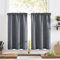 TOPICK Scheibengardine Leinenoptik Bistrogardine 2er Set 115Hx90B cm Uni Kurzer Küche Vorhänge Gewebe Gitter Lichtfilterung Paarig Schals für Wohnzimmer Landhaus Kleine Fenster Grau