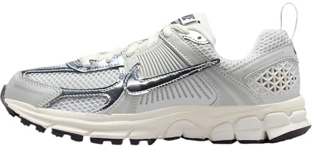 Nike Vomero 5 Big Kids' Shoes (Photon Dust/Gridiron/Sail/Chrome) Size 4.5