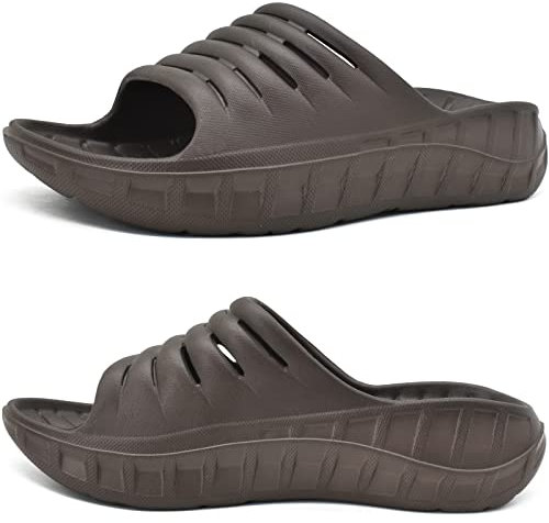 KuaiLu Recovery Sandalen Herren Bequeme Plantarfasziitis Schlappen Orthopädische Offene Zehen Männer Sport Latschen Leicht Badelatschen Badeschlappen Sommer Strand Badesandalen Braun EU43