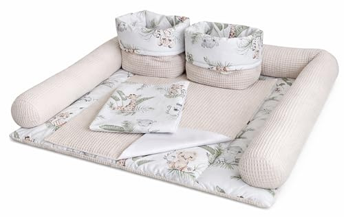 Wickelauflage Set 6-teilig – Wickelunterlage aus Baumwolle & Waffelstoff – Baby Wickelauflage – Geschenk zur Babyparty – Wickeltischauflage – 75x75 cm (Breite x Tiefe), Safari und hellbeige