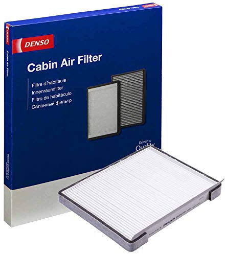 DENSO Kombi-Innenraumfilter DCF577P: Mehrlagiger Pollenfilter blockiert Schadstoffe & Gerüche. OE-Qualität, breite Fahrzeugabdeckung – für saubere Luft und mehr Komfort im Auto.