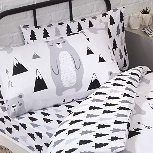 Price Right Home Scandi Bear Forest Junior Fitted Sheet Set (RAP161) | 1 Fitted Sheet & 1 Pillowcase, 48% Cotton 52% Polyester, Machine Washable, Tumble Dry, Scandinavian